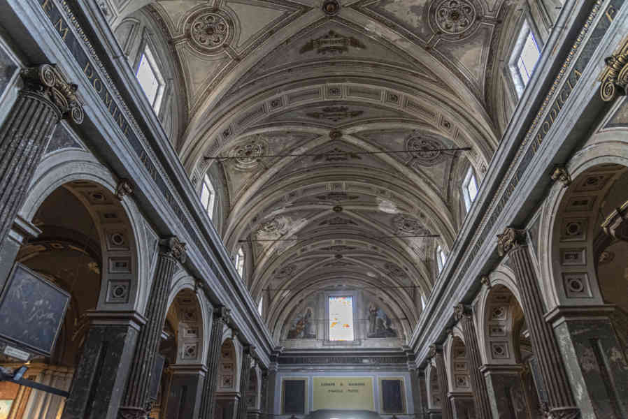 Italia - Milán 128 - basílica de Santo Stefano Maggiore